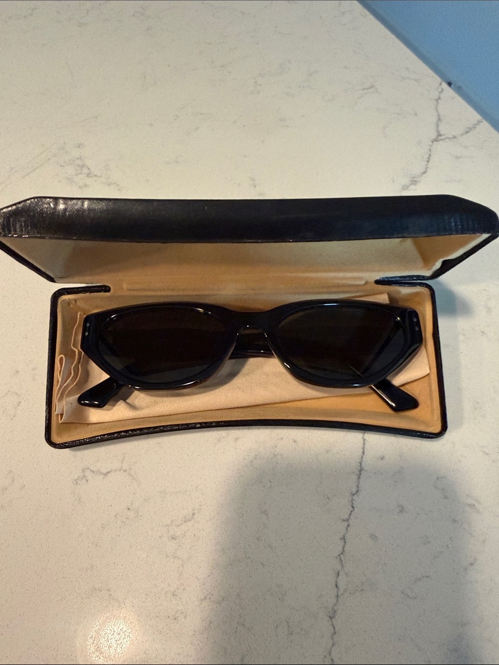 Gentle Monster Rococo Sunglasses - Picture 12 of 13
